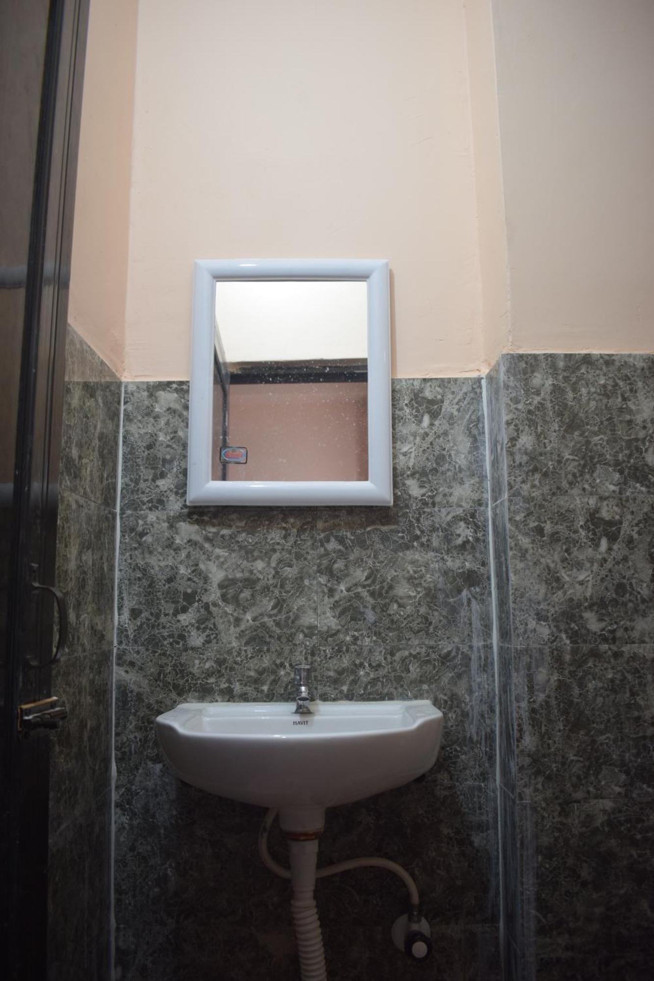 Maddy'S Guest House Guwahati Zewnętrze zdjęcie